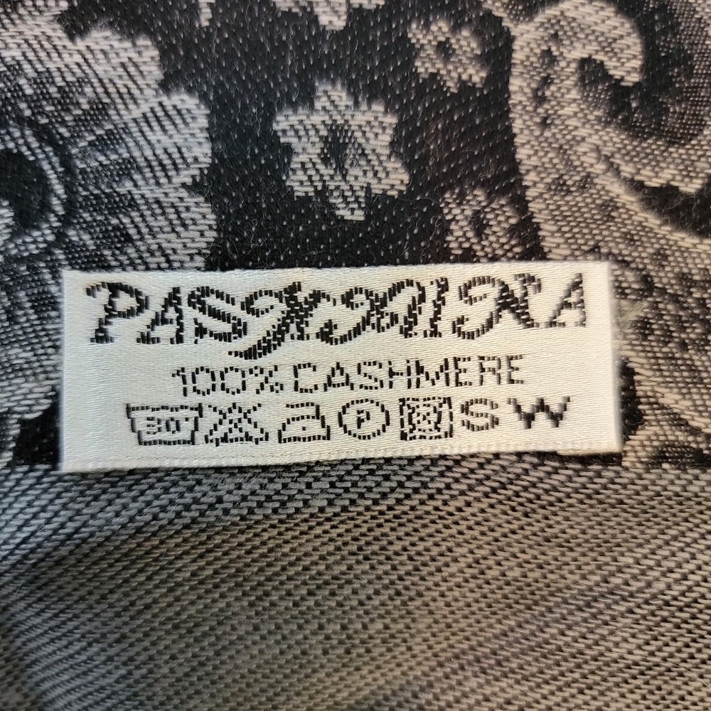 Pashmina Reversible Floral Fringe Scarf/Wrap - Picture 4 of 4